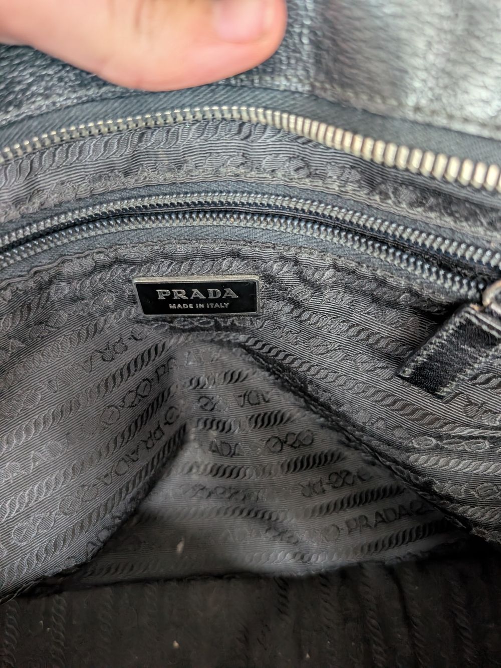 Prada Black Leather Shoulder Bag - Picture 6 of 8
